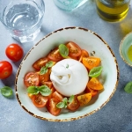 Casa Azzurra : salade de tomates à la burrata di bufala