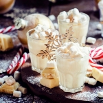 Chocolat chaud blanc à la cannelle, vanille et chantilly au mascarpone Casa Azzurra