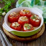 Tomates farcies à la grecque avec feta Casa Azzurra