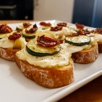 Crostini à la scamorza fumée