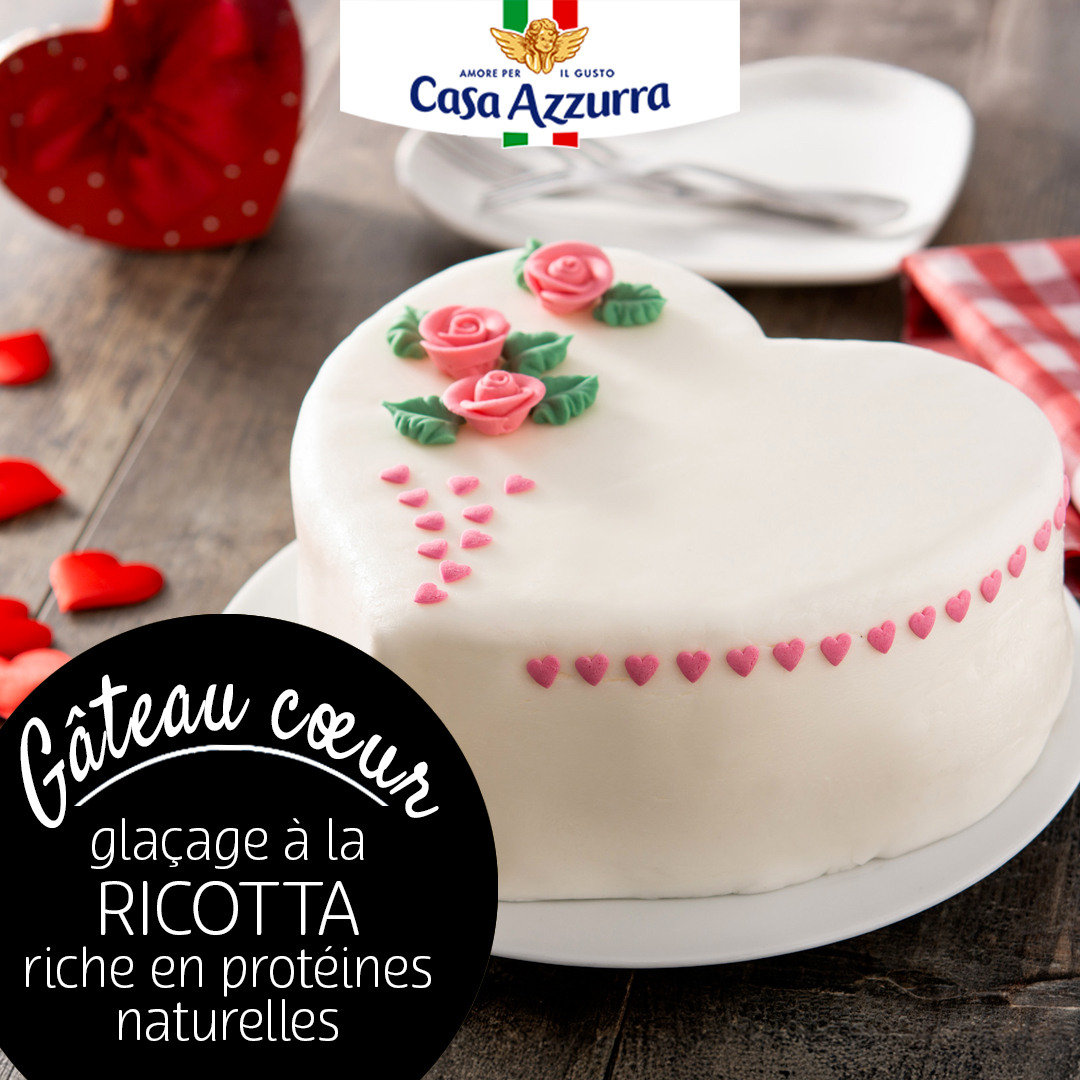 Gâteau cœur à la rose avec glaçage à la ricotta Casa Azzura