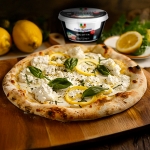 Pizza blanche à la ricotta riche en protéines naturelles et au citron