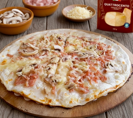 Flammekueche jambon, champignons et quattrocento Casa Azzurra